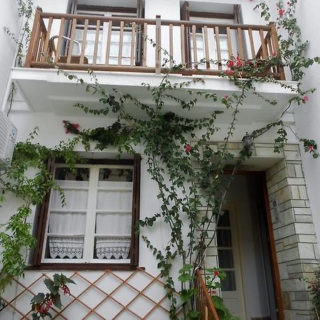 Aggela Guesthouse Σκόπελος Εξωτερικό φωτογραφία