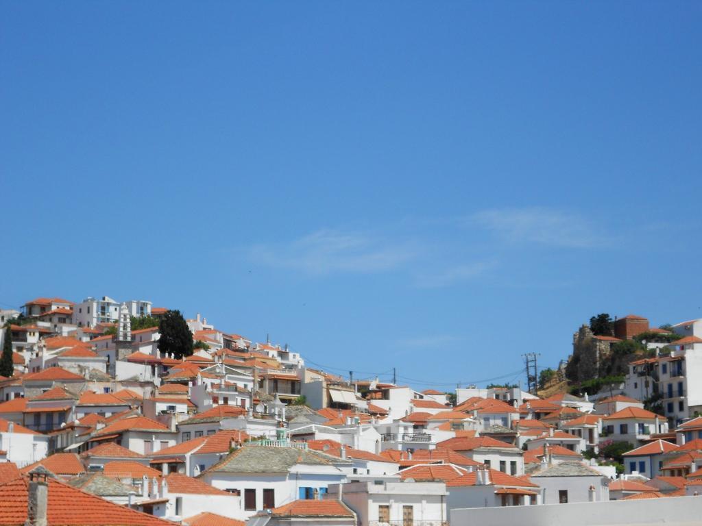 Aggela Guesthouse Σκόπελος Δωμάτιο φωτογραφία