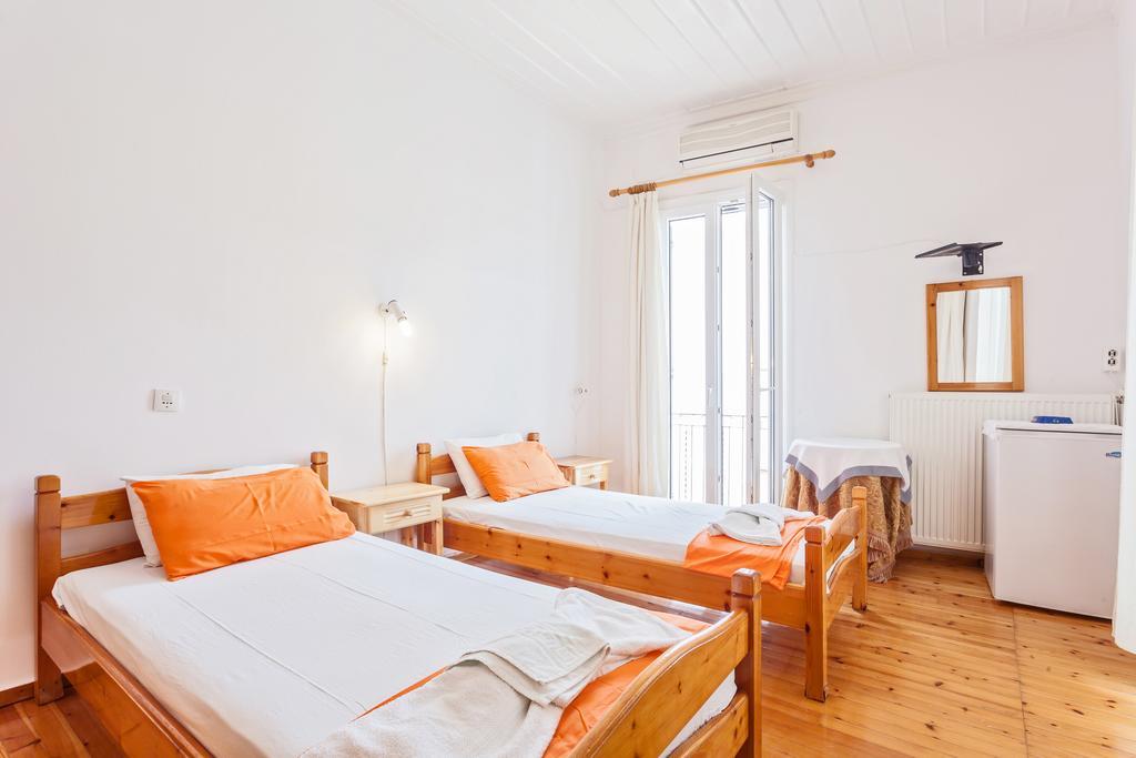 Aggela Guesthouse Σκόπελος Δωμάτιο φωτογραφία