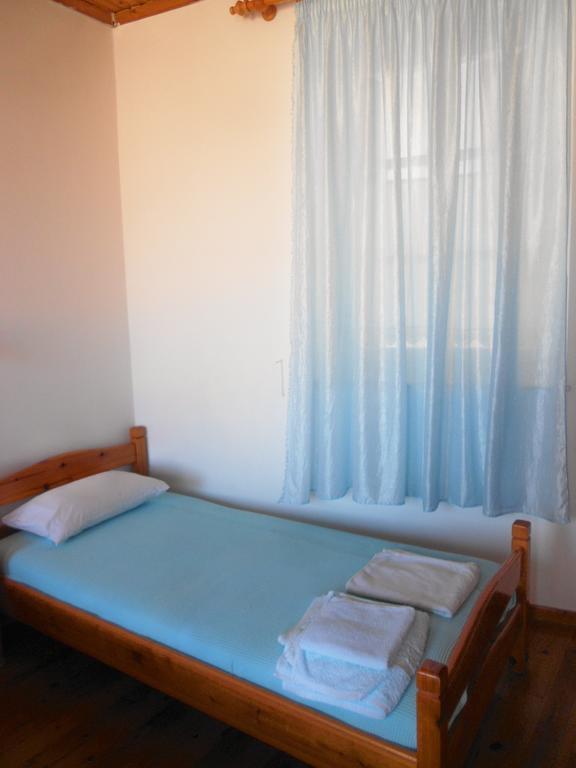 Aggela Guesthouse Σκόπελος Δωμάτιο φωτογραφία